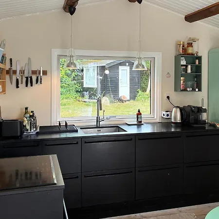 4 Bedroom Stunning In *